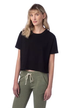 Women's Cotton Jersey Go-To Headliner Crop Tee 12 Women's Cotton Jersey Go-To Headliner Crop Tee -Jiffyshirts Sales Store 122959 5114C1 Black 9