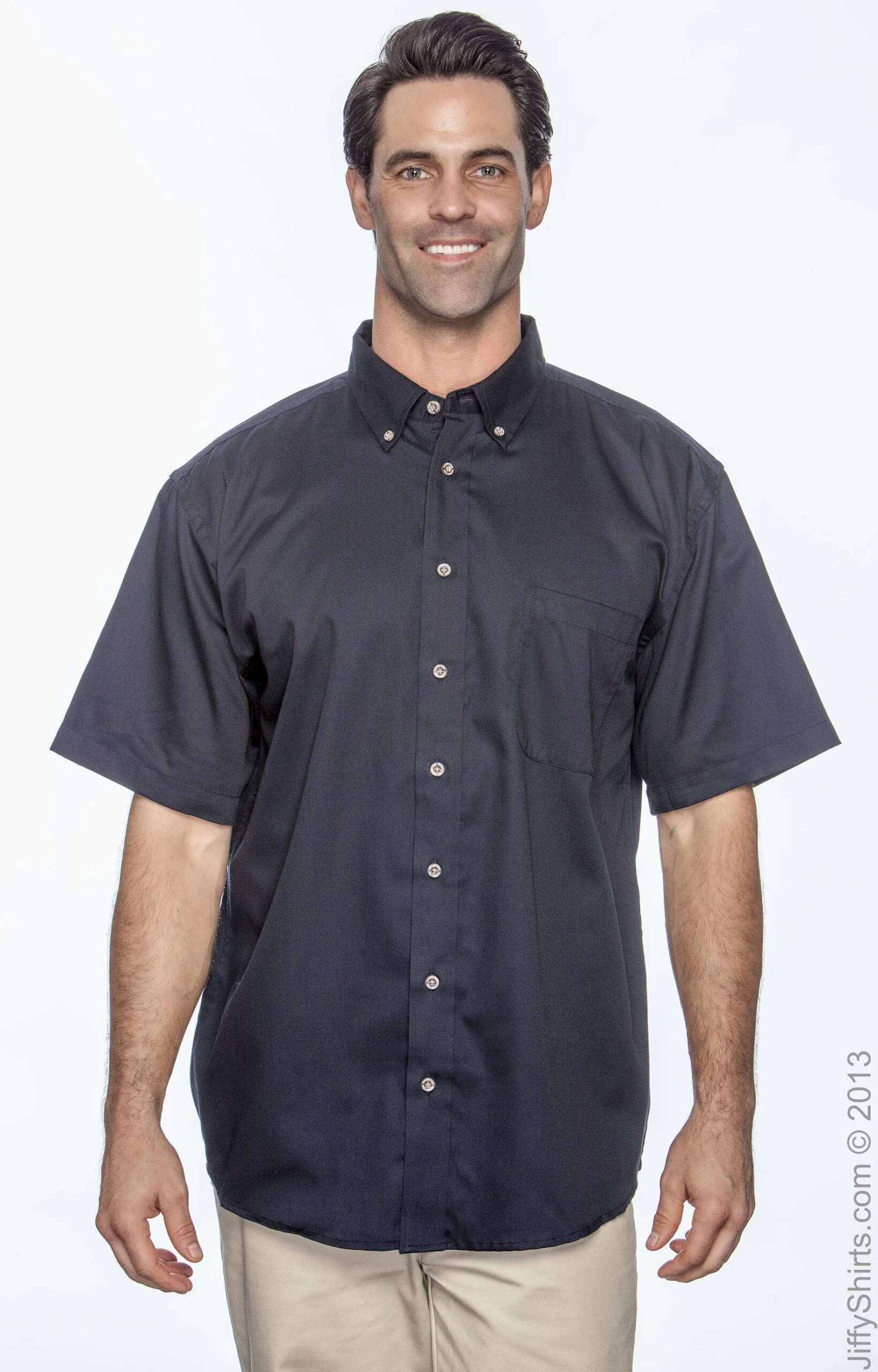 Men's Easy Blend™ Short-Sleeve Twill Shirt With Stain-Release 3 Men's Easy Blend™ Short-Sleeve Twill Shirt With Stain-Release