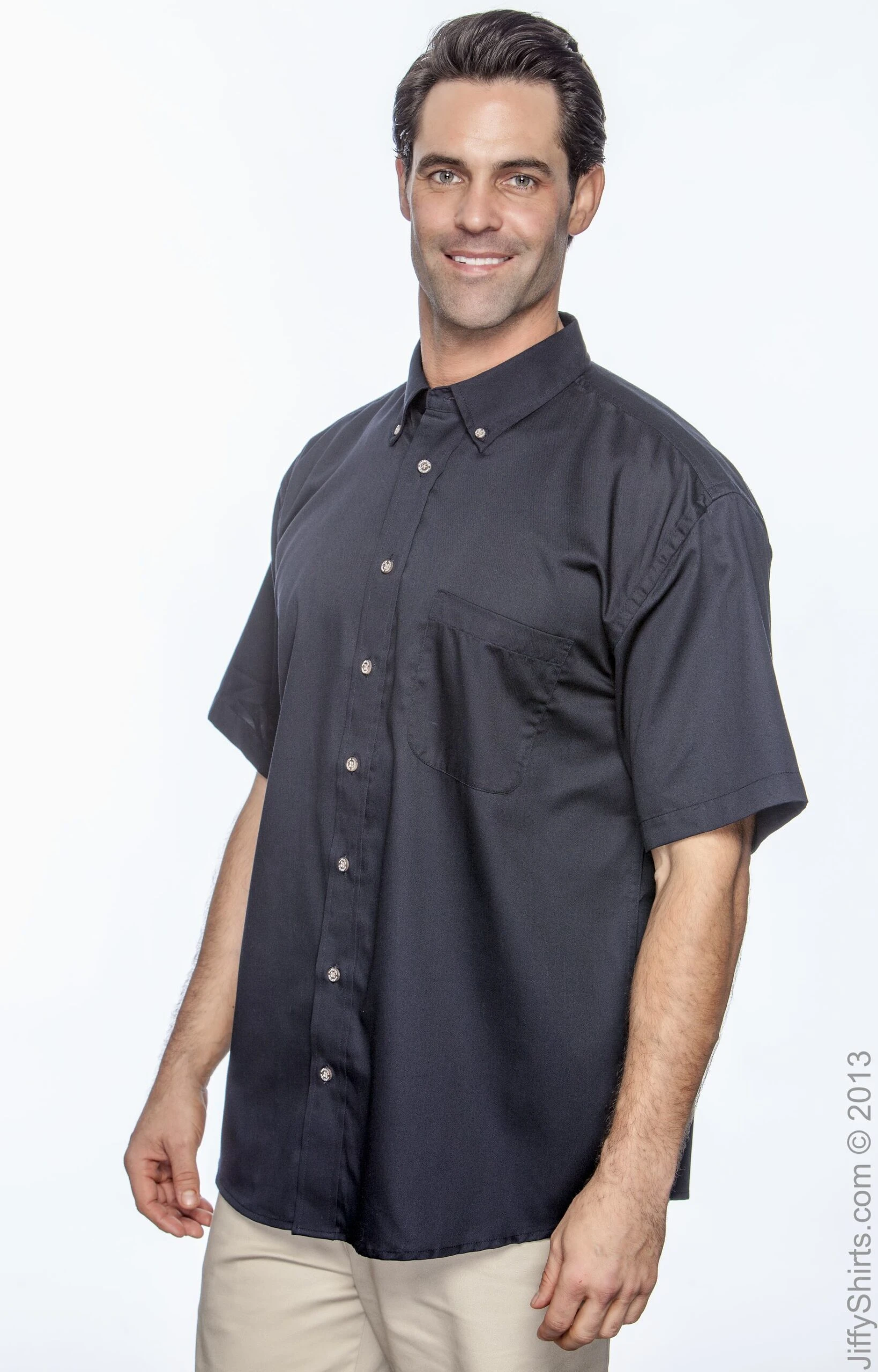 Men's Easy Blend™ Short-Sleeve Twill Shirt With Stain-Release 4 Men's Easy Blend™ Short-Sleeve Twill Shirt With Stain-Release - Image 2
